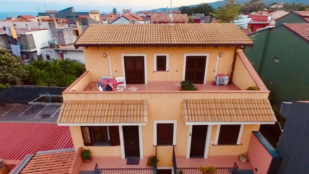 Adriana Casa Vacanze Mare Etna Sicilia Acireale Dış mekan fotoğraf
